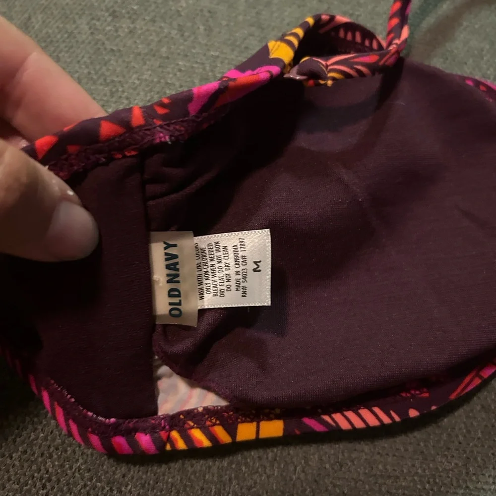 Old Navy Multicolor Bikini Top - Picture 3 of 3